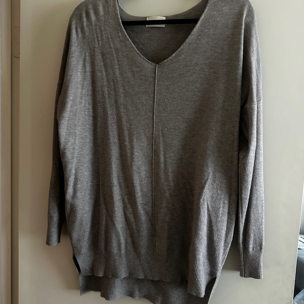 V-Neck Oversized Lightweight Sweater - Gray